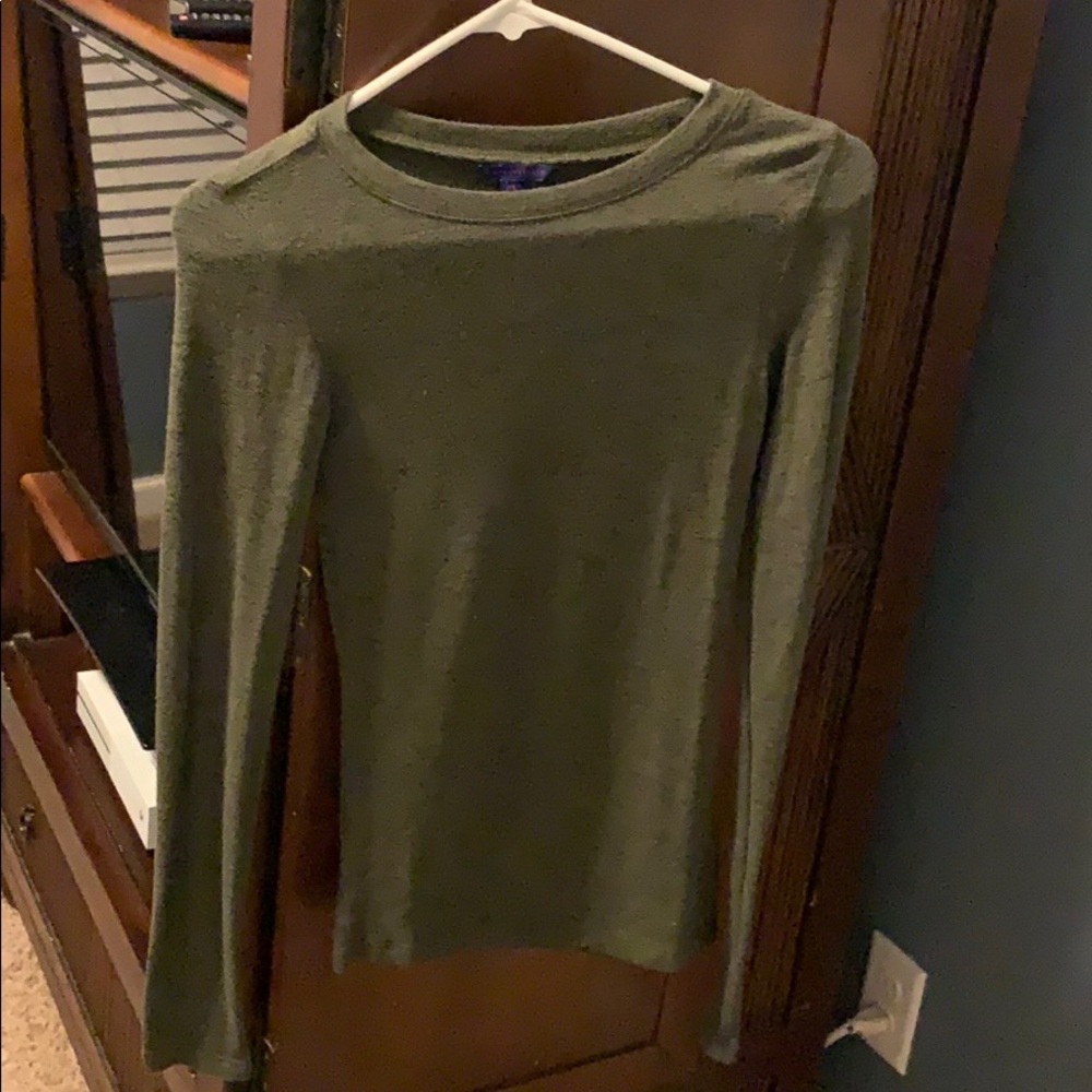 Olive Green Aeropostale Long Sleeve Top